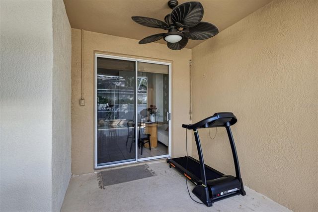 2108 FAWN MEADOW DRIVE, Valrico, FL 33594