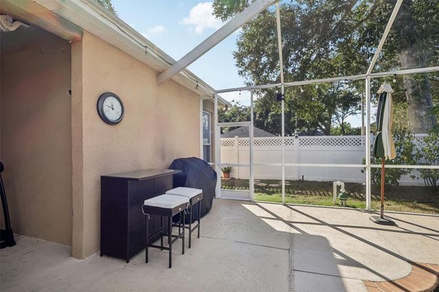 2108 FAWN MEADOW DRIVE, Valrico, FL 33594