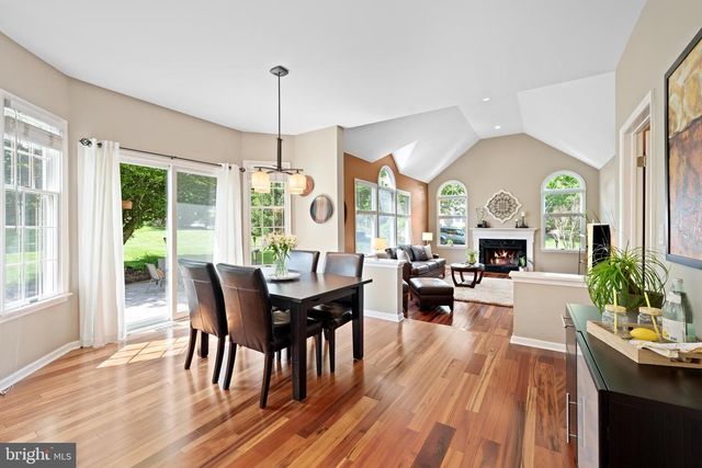 4 HASTINGS RD, Belle Mead, NJ 08502