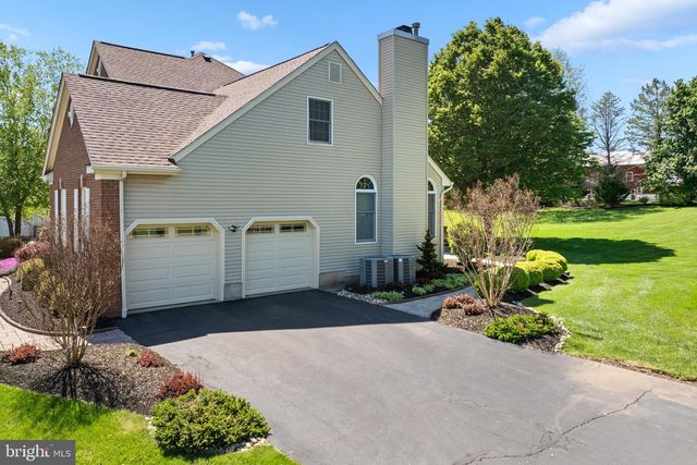4 HASTINGS RD, Belle Mead, NJ 08502