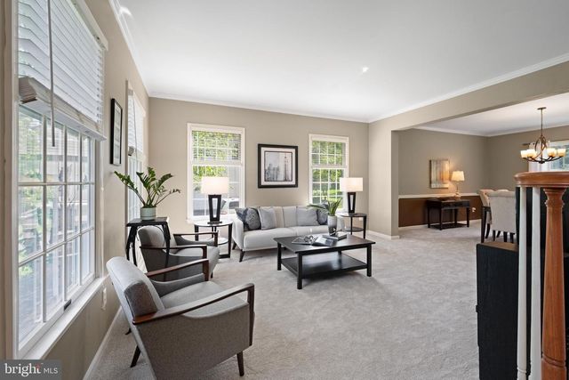 4 HASTINGS RD, Belle Mead, NJ 08502