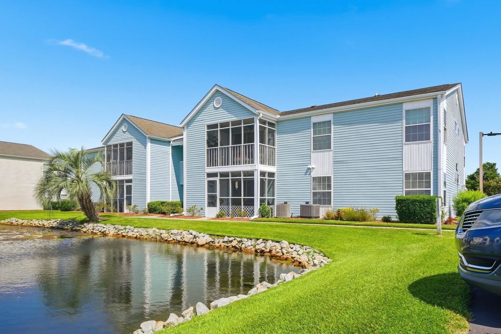 8830 Cloister Dr Apt F, Surfside Beach, SC 29575 — exterior