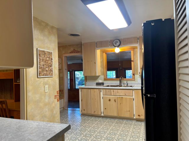 1010 SANTA ANITA Drive, Belen, NM 87002