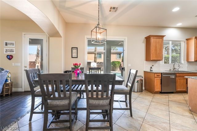 2398 Sunburst View Street, Henderson, NV 89052