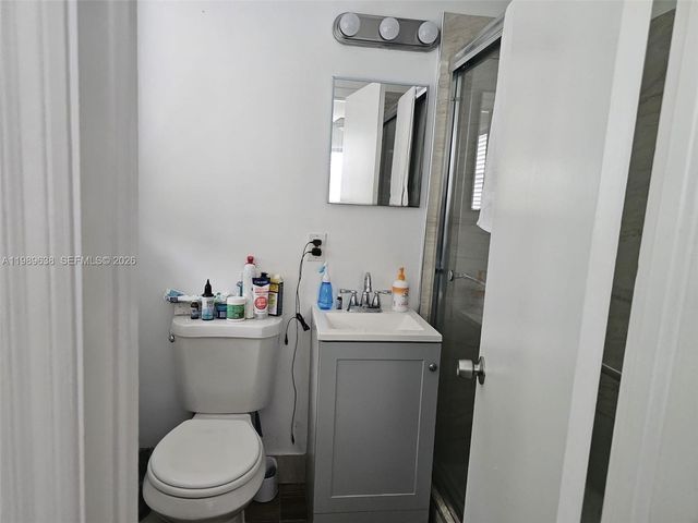 569 Tallulah Road, Palm Beach, FL 33462