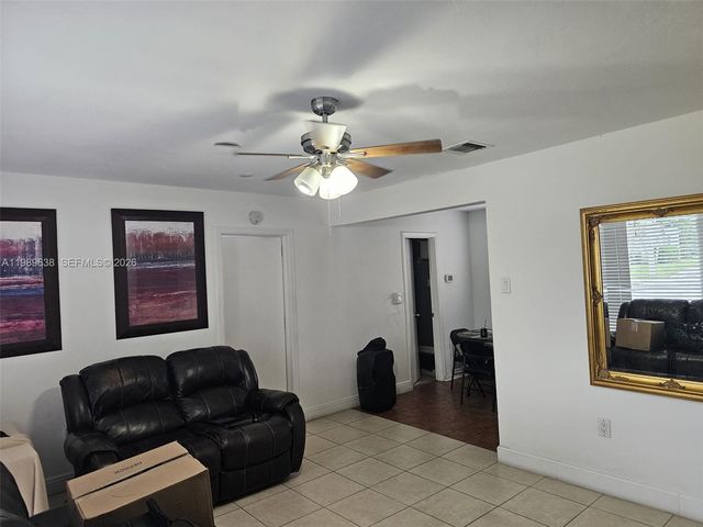 569 Tallulah Road, Palm Beach, FL 33462