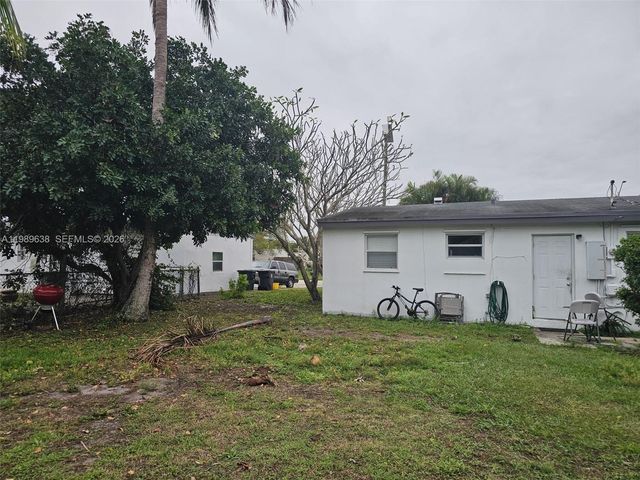 569 Tallulah Road, Palm Beach, FL 33462