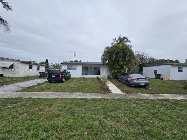 569 Tallulah Road, Palm Beach, FL 33462