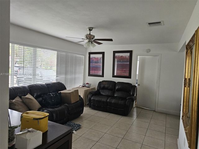 569 Tallulah Road, Palm Beach, FL 33462