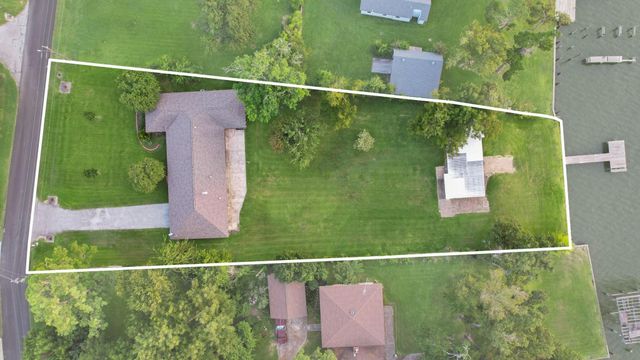 430 S Burnett Drive, Baytown, TX 77520