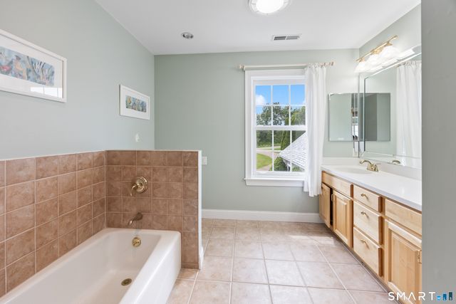 195 Town Line Highway, Watertown, CT 06795