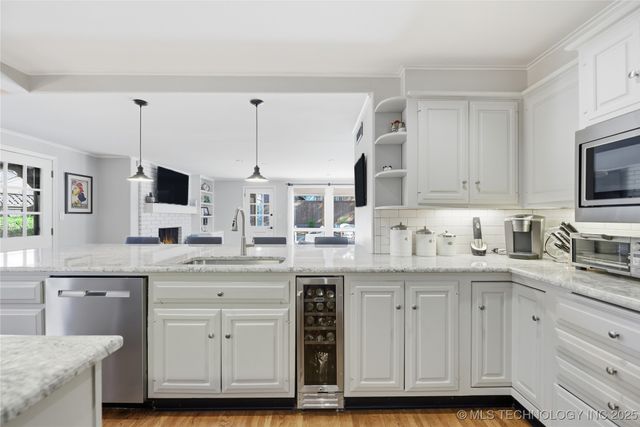 1919 S Evanston Avenue, Tulsa, OK 74104