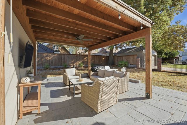 1919 S Evanston Avenue, Tulsa, OK 74104