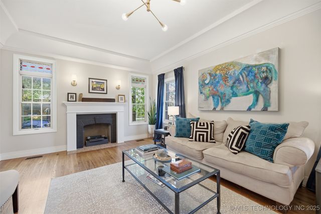 1919 S Evanston Avenue, Tulsa, OK 74104