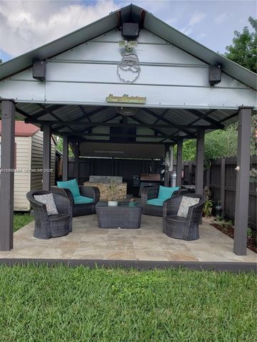 26700 SW 138th Ave, Homestead, FL 33032