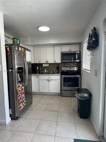 26700 SW 138th Ave, Homestead, FL 33032