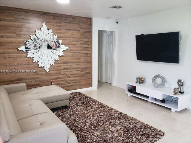 26700 SW 138th Ave, Homestead, FL 33032