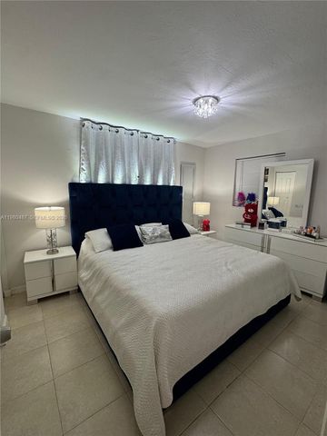 26700 SW 138th Ave, Homestead, FL 33032