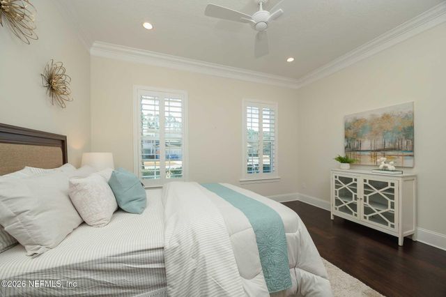 30 BLUE HOLE Court, St. Johns, FL 32259