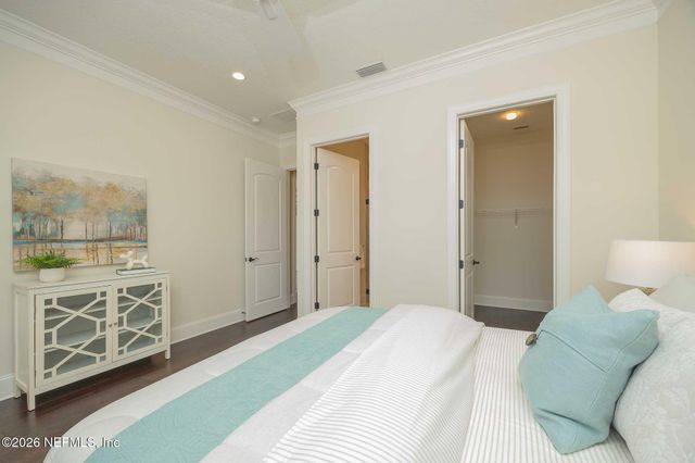 30 BLUE HOLE Court, St. Johns, FL 32259