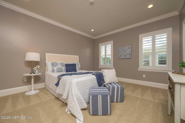 30 BLUE HOLE Court, St. Johns, FL 32259