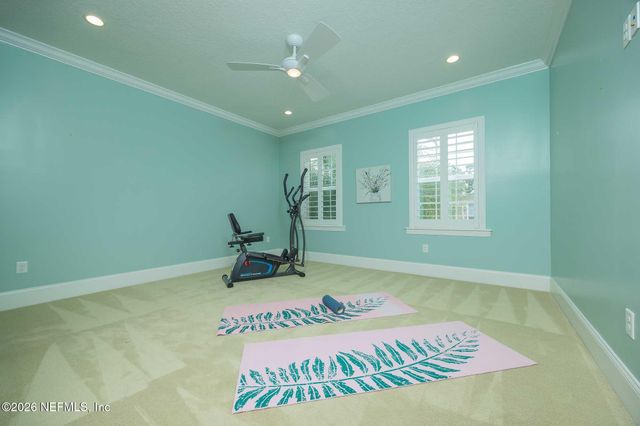 30 BLUE HOLE Court, St. Johns, FL 32259