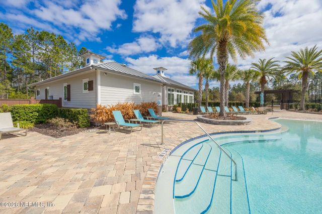 30 BLUE HOLE Court, St. Johns, FL 32259