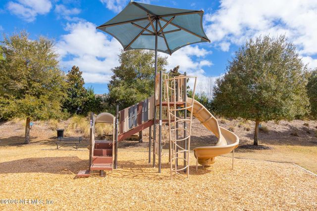 30 BLUE HOLE Court, St. Johns, FL 32259