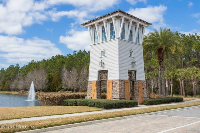 30 BLUE HOLE Court, St. Johns, FL 32259