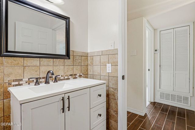 410 FRANCIS Street, El Paso, TX 79905