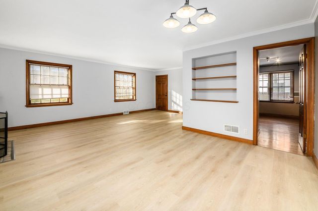 1810 Ashland Avenue, Columbus, OH 43212