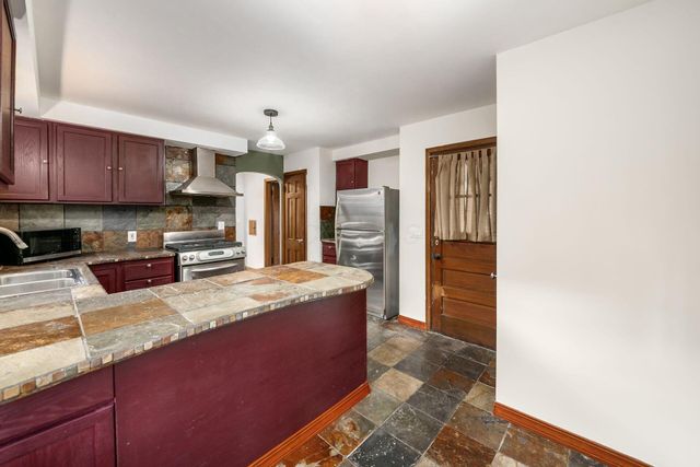 1810 Ashland Avenue, Columbus, OH 43212