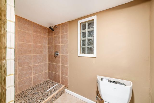 1810 Ashland Avenue, Columbus, OH 43212