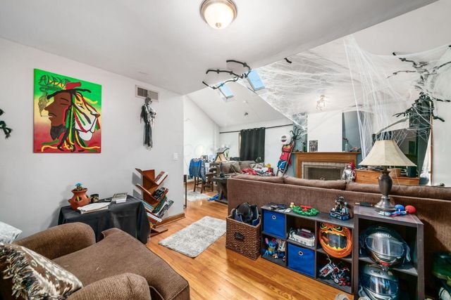 1810 Ashland Avenue, Columbus, OH 43212