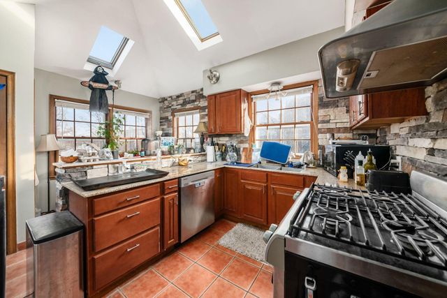 1810 Ashland Avenue, Columbus, OH 43212