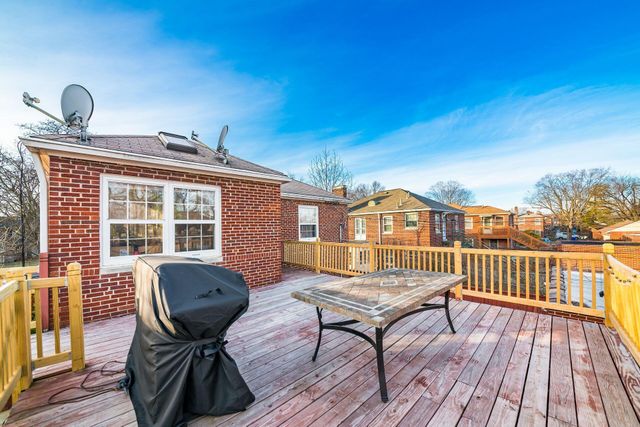 1810 Ashland Avenue, Columbus, OH 43212