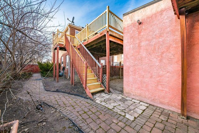 1810 Ashland Avenue, Columbus, OH 43212