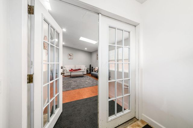 1810 Ashland Avenue, Columbus, OH 43212