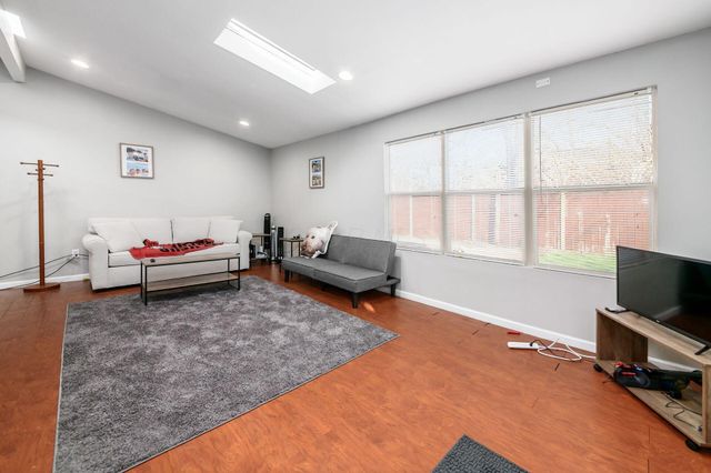 1810 Ashland Avenue, Columbus, OH 43212