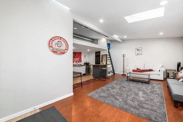 1810 Ashland Avenue, Columbus, OH 43212