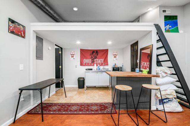 1810 Ashland Avenue, Columbus, OH 43212