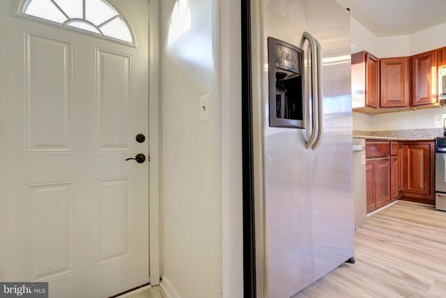 6410 FAIR OAKS AVE, Baltimore, MD 21214