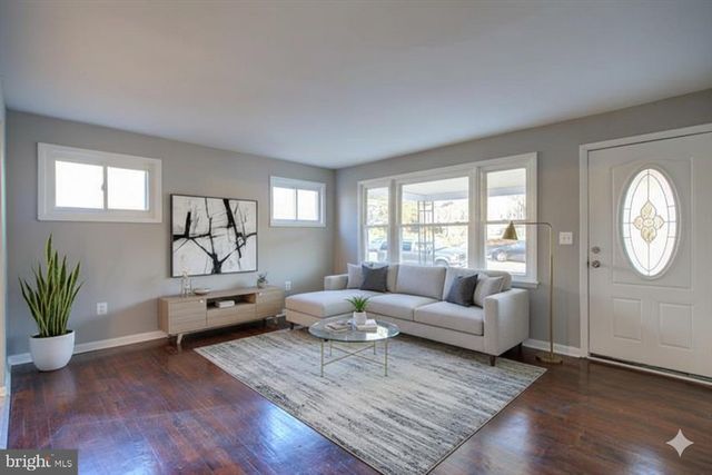 6410 FAIR OAKS AVE, Baltimore, MD 21214