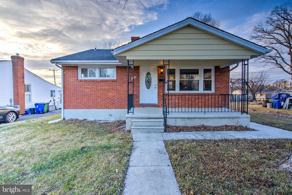 6410 FAIR OAKS AVE, Baltimore, MD 21214