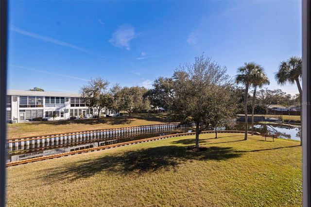 8221 112TH STREET 203, Seminole, FL 33772