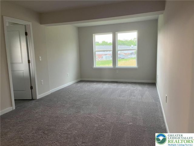 7620 Clayton Avenue, Upper Saucon Twp, PA 18036