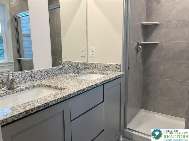 7620 Clayton Avenue, Upper Saucon Twp, PA 18036