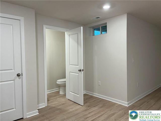 7620 Clayton Avenue, Upper Saucon Twp, PA 18036