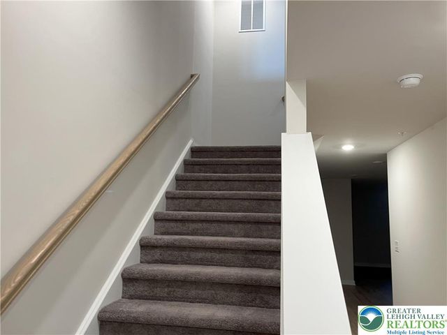 7620 Clayton Avenue, Upper Saucon Twp, PA 18036