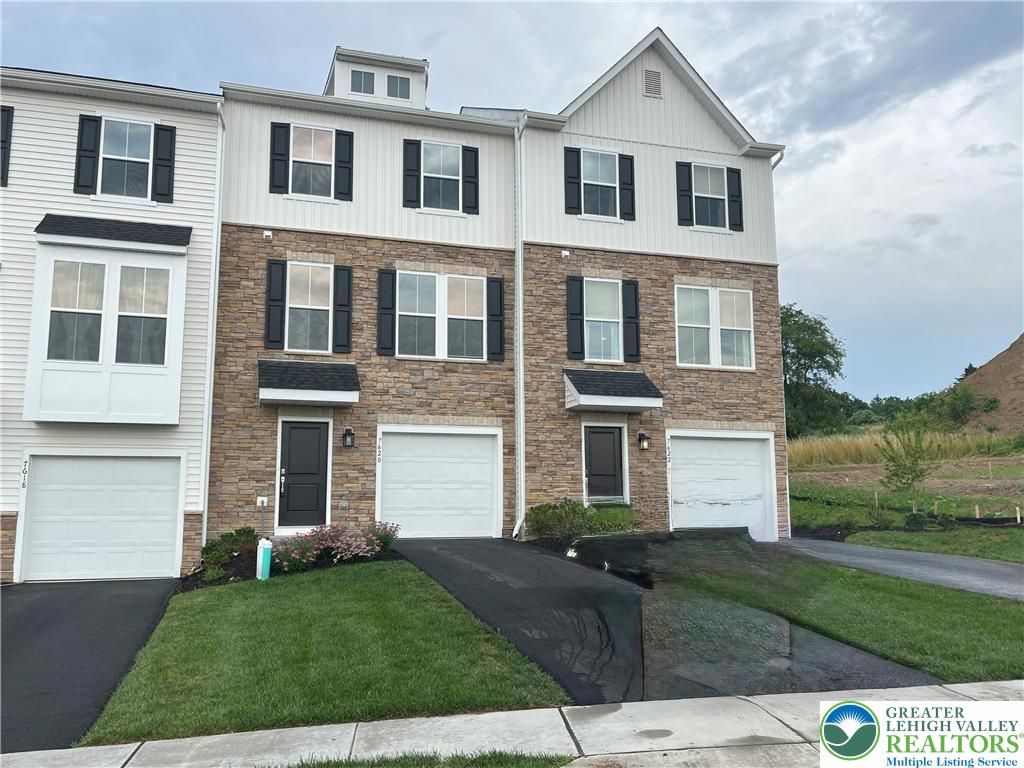 7620 Clayton Avenue, Upper Saucon Twp, PA 18036